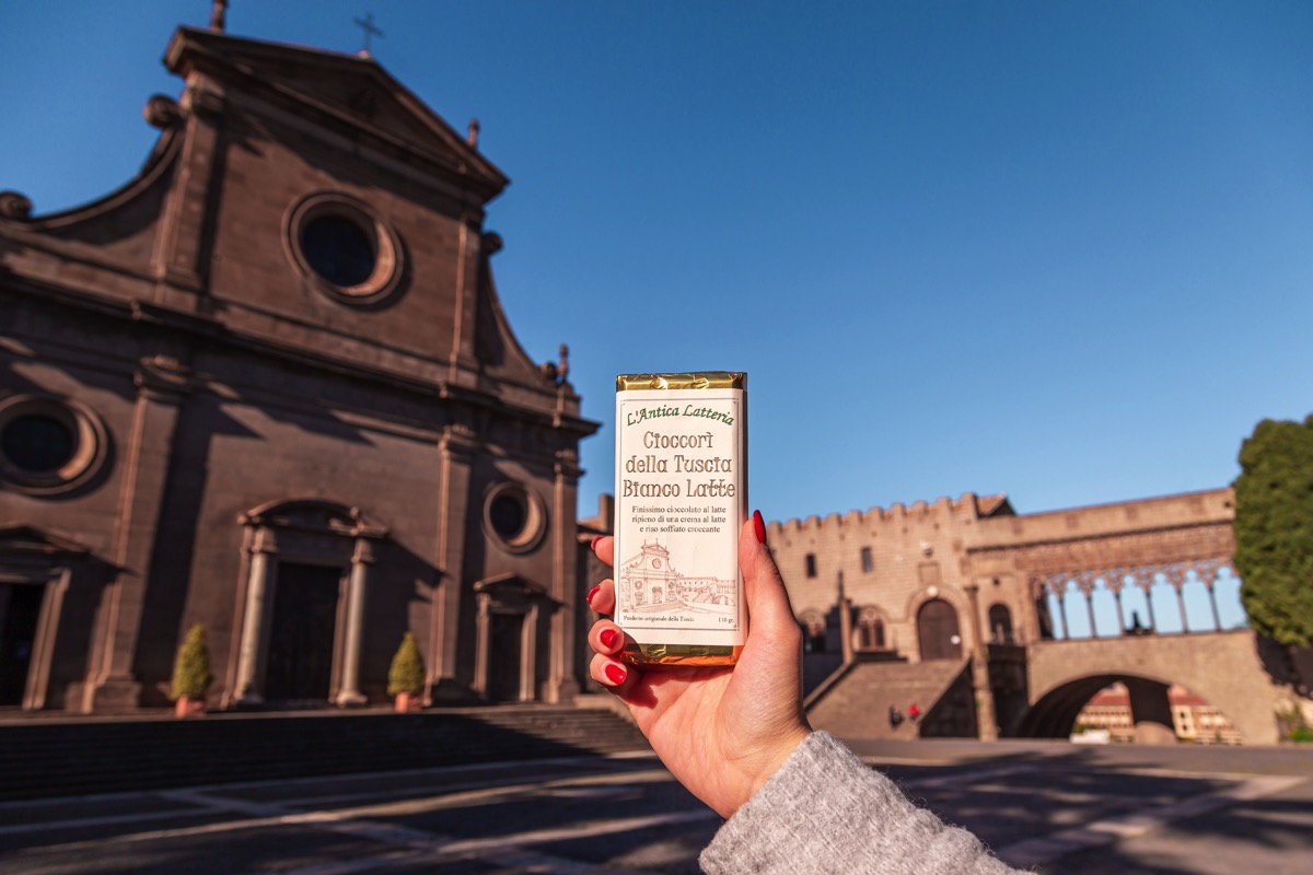 lanticalatteria_Cioccori-della-tuscia-bianco-latte-01 Cioccorì della tuscia bianco 120g incartato