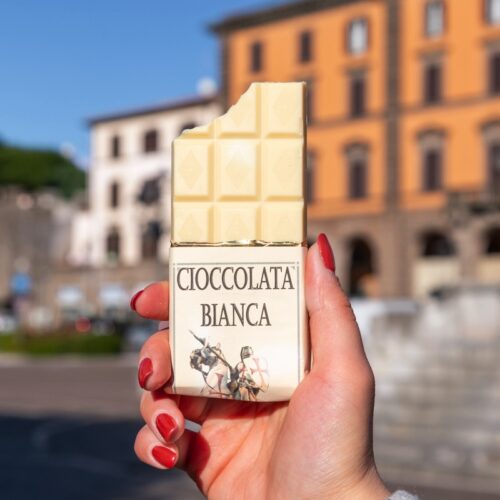 Barretta cioccolato bianco 50g scartata