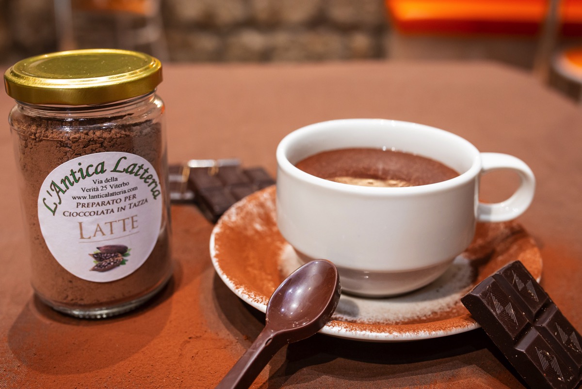 lanticalatteria_preparati-per-cioccolata-in-tazza-latte-02 Cioccolato Viterbo Antica Latteria Cioccolata calda latte
